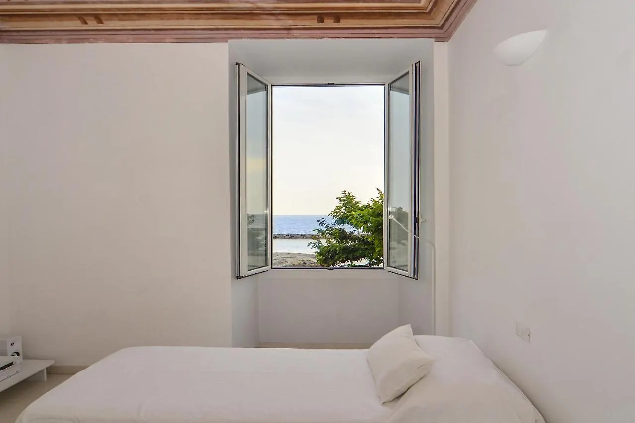 Casa Del Cardinale Apartment Santo Stefano al Mare 0*,  Italy
