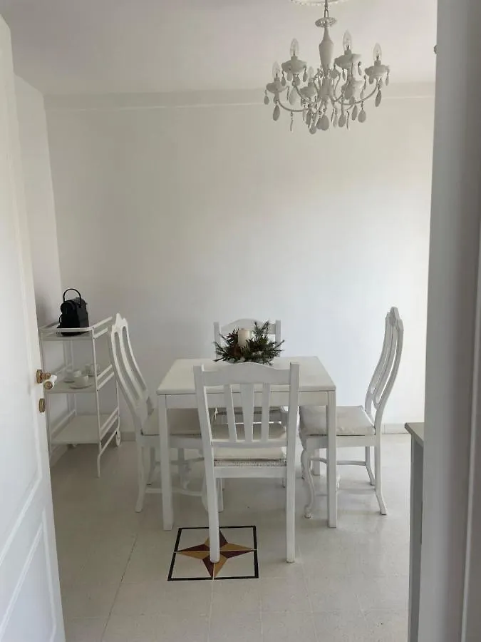 Casa Del Cardinale Apartment Santo Stefano al Mare