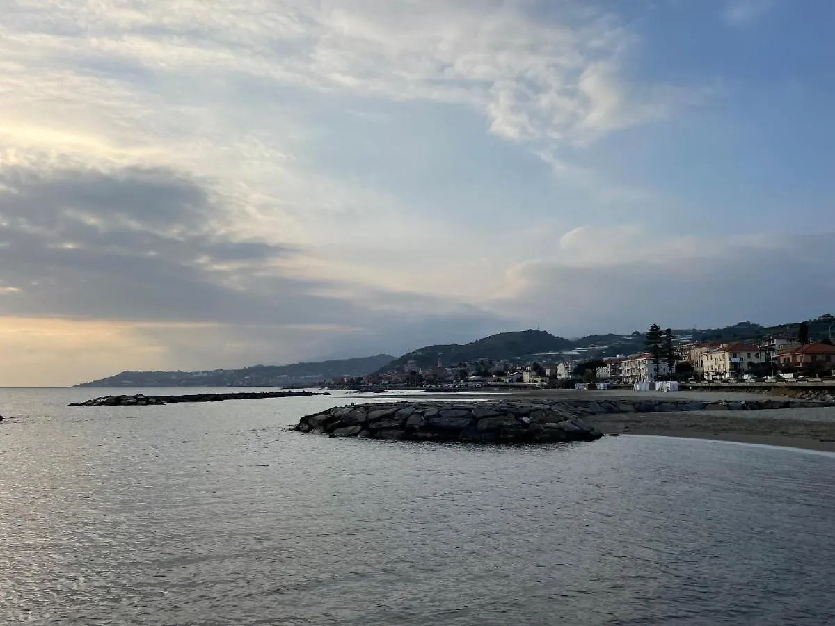 Casa Del Cardinale Apartment Santo Stefano al Mare Italy
